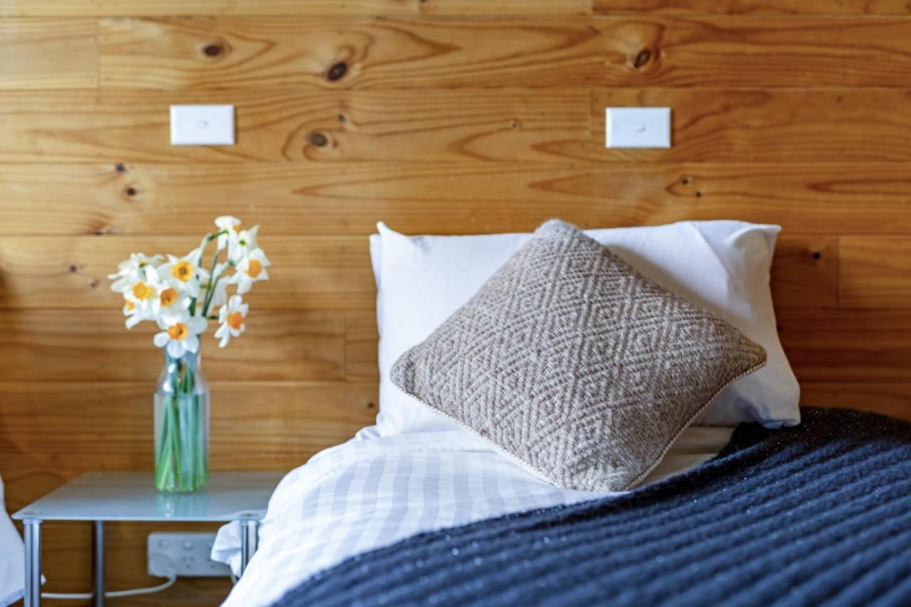 Mole Creek Cabins Экстерьер фото
